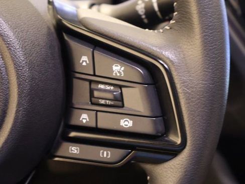 Used 2025 Subaru Forester Premium w/ Convenience Package #1 image 17