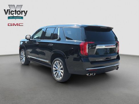 Used 2023 GMC Yukon Denali AWD/4WD image 15