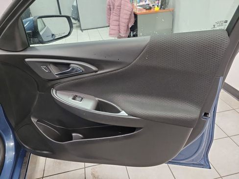 Used 2025 Chevrolet Malibu LT image 21