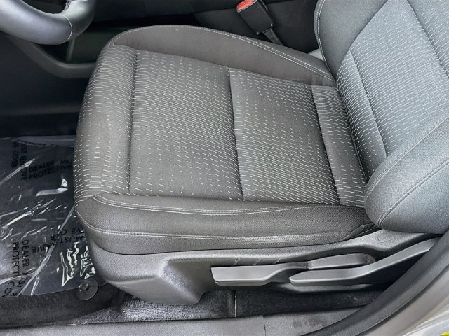 Used 2025 Chevrolet Equinox LT AWD/4WD image 19