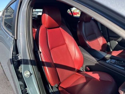 Used 2024 MAZDA MAZDA3 s image 20