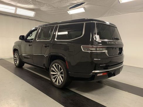 Used 2022 Jeep Grand Wagoneer Series II w/ Convenience Group III image 4