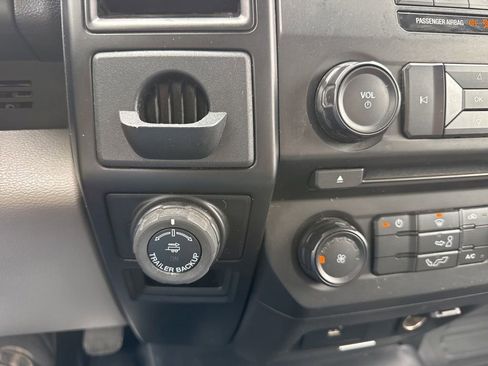 Used 2016 Ford F150 XL w/ Equipment Group 101A Mid image 26