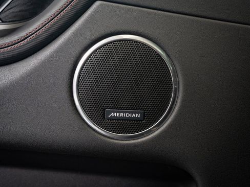 Used 2023 Land Rover Discovery Sport SE R-Dynamic image 21