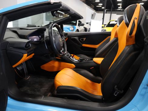 Used 2017 Lamborghini Huracan LP 610-4 image 18