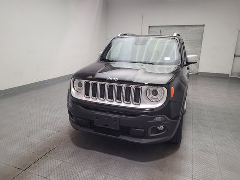 Used 2018 Jeep Renegade Limited w/ UConnect 8.4 Nav Group AWD/4WD image 15