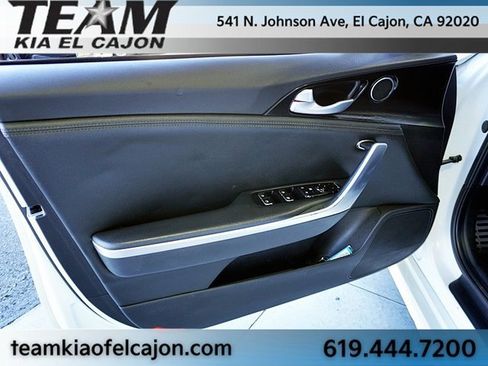 Used 2020 Kia Stinger GT-Line image 22