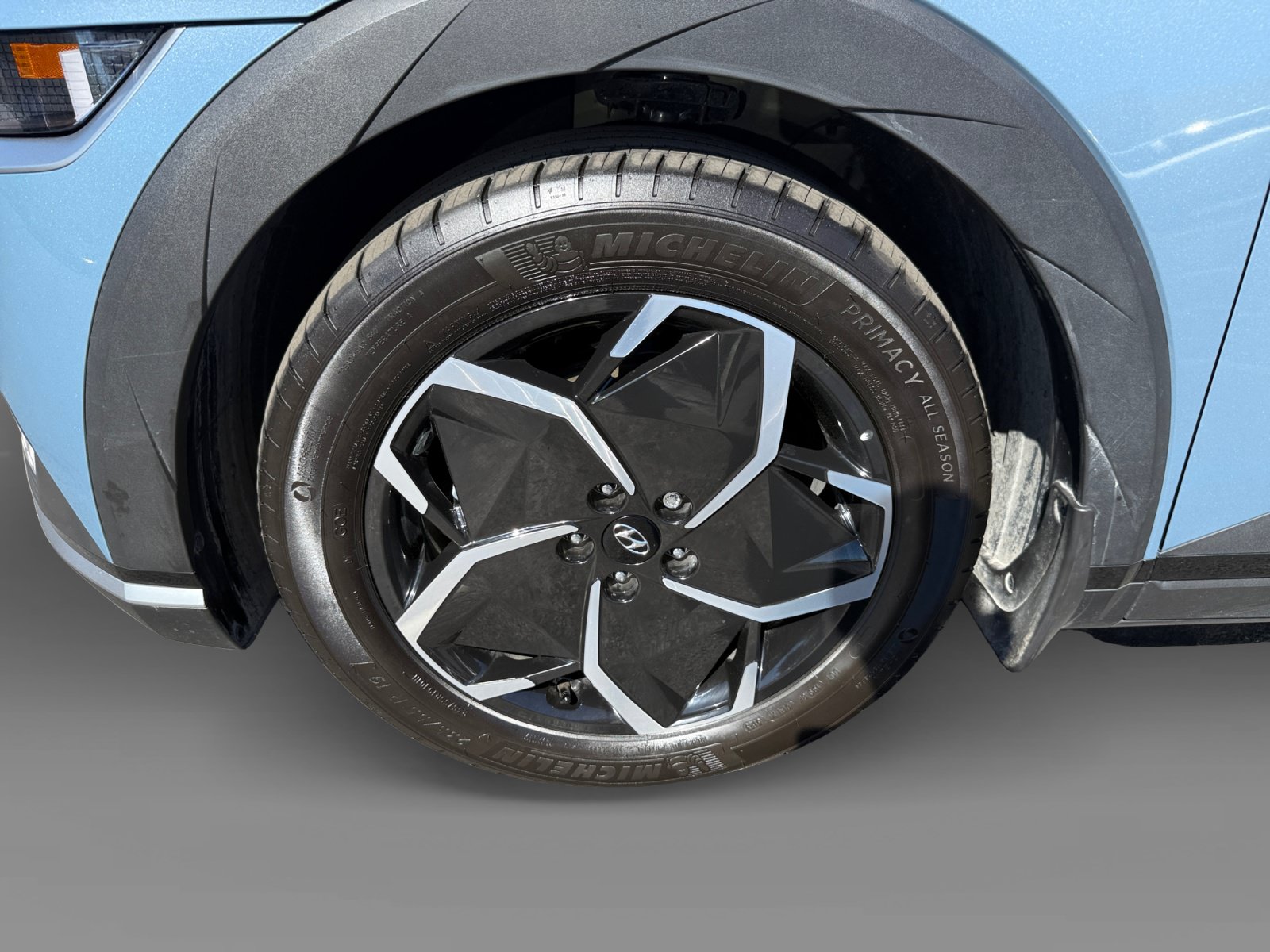 Certified 2024 Hyundai Ioniq 5 SE RWD image 9