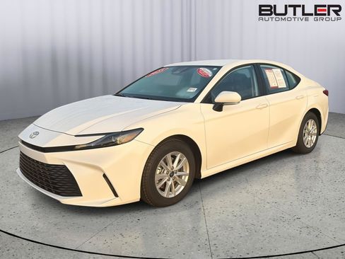 Certified 2025 Toyota Camry LE w/ Convenience Package FWD image 2