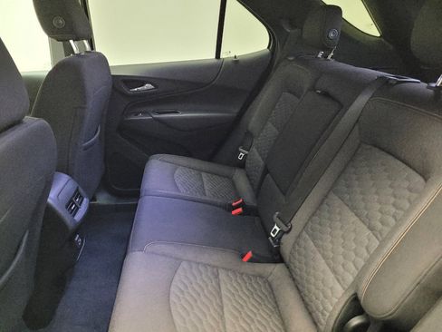 Used 2019 Chevrolet Equinox LT FWD image 18