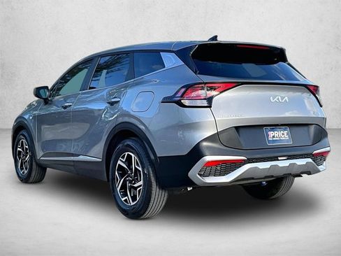 Used 2024 Kia Sportage LX FWD image 13