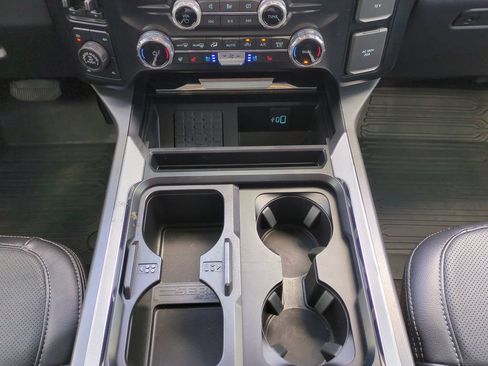 Certified 2024 Ford F250 Lariat w/ Lariat Ultimate Package AWD/4WD image 23