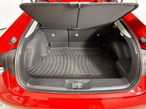 Used 2026 Toyota Prius LE image 27