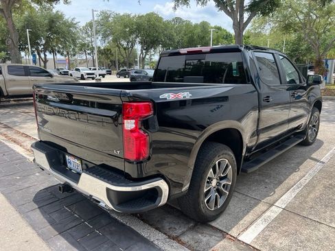 Used 2024 Chevrolet Silverado 1500 LT AWD/4WD image 6