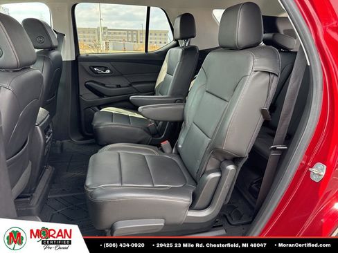 Used 2020 Chevrolet Traverse RS w/ LPO, Floor Liner Package FWD image 29
