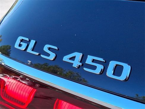 New 2026 Mercedes-Benz GLS 450 4MATIC image 27