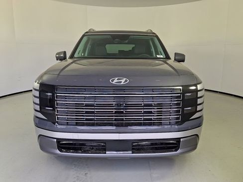 New 2026 Hyundai Palisade Limited FWD image 2