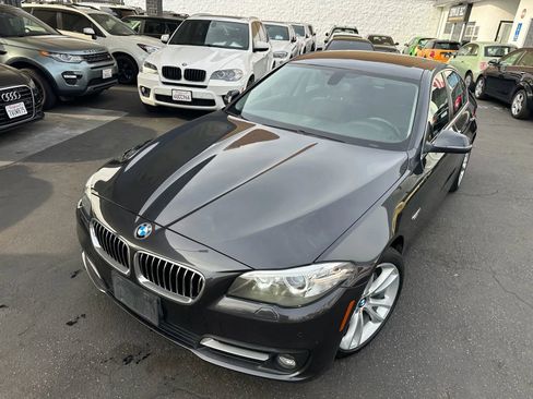 Used 2015 BMW 528i Sedan image 4