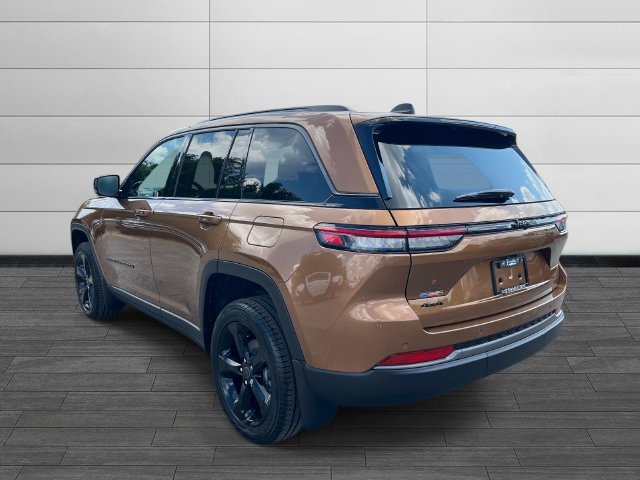 New 2027 Jeep Grand Cherokee Limited AWD/4WD image 6