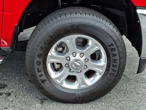 Certified 2026 RAM 2500 Big Horn AWD/4WD image 11
