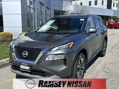 Used 2023 Nissan Rogue SV