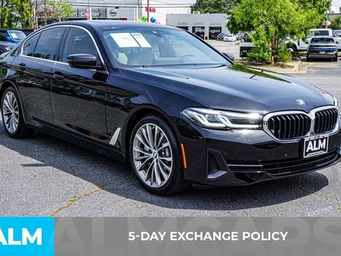 Used 2022 BMW 530i xDrive w/ Convenience Package image 4