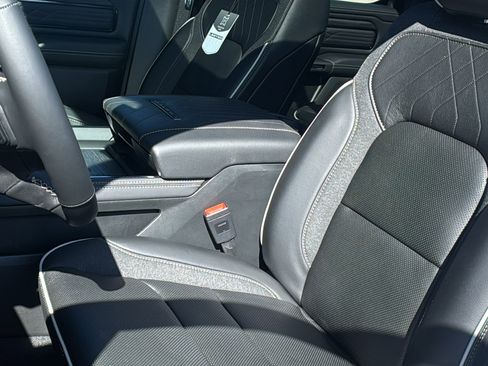 New 2026 RAM 1500 Limited w/ Off Road Group AWD/4WD image 30