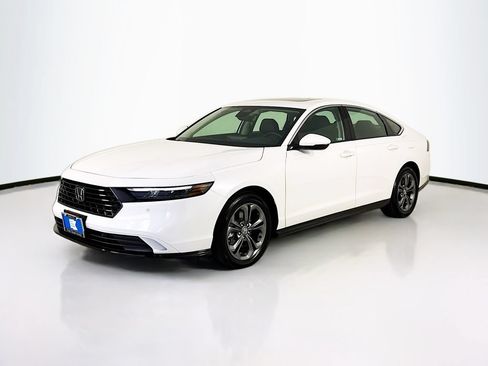 Used 2025 Honda Accord EX-L image 3