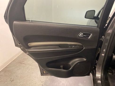Used 2016 Dodge Durango SXT w/ Blacktop Package AWD/4WD image 23