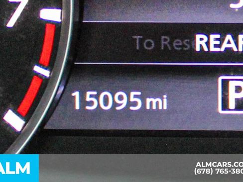 Used 2025 Nissan Frontier SV RWD image 39