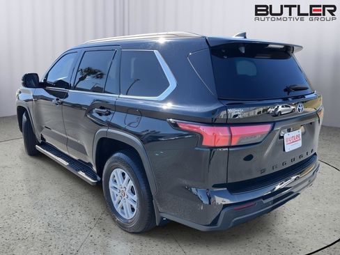 Used 2024 Toyota Sequoia SR5 w/ SR5 Premium Package RWD image 3