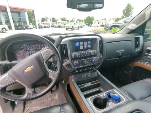 Used 2019 Chevrolet Silverado 2500 LTZ w/ Duramax Plus Package AWD/4WD image 11