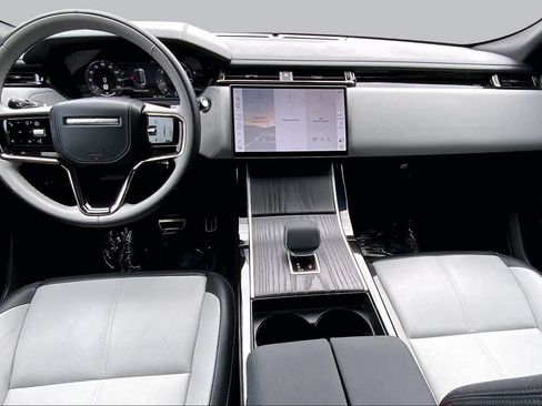 Used 2026 Land Rover Range Rover Velar Dynamic SE AWD/4WD image 15