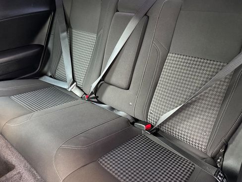 Used 2018 Dodge Challenger R/T image 12