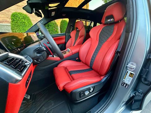 Used 2026 BMW X6 M Competition w/ Executive Package AWD/4WD image 21