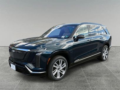 New 2026 Cadillac Vistiq Luxury w/ LPO, Floor Liner Package