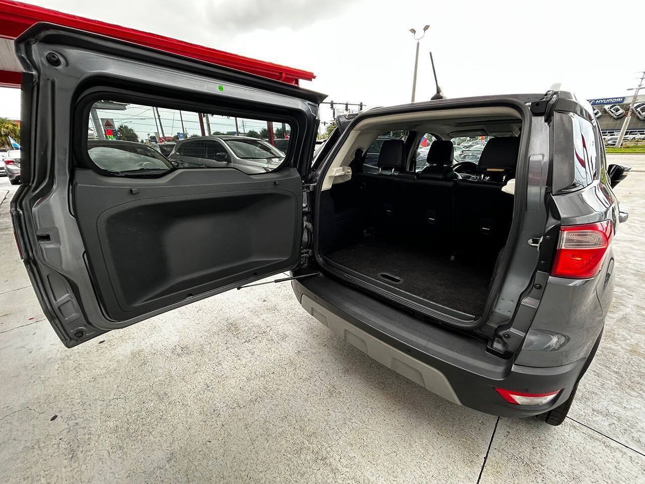 Used 2020 Ford EcoSport Titanium AWD/4WD image 3