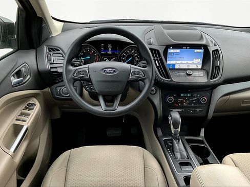Used 2019 Ford Escape SE image 5