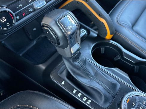 Used 2021 Ford Bronco Badlands image 18