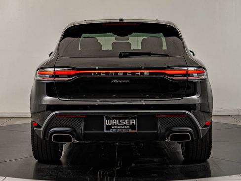 New 2026 Porsche Macan AWD/4WD image 7