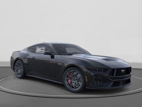 New 2026 Ford Mustang GT Premium w/ GT Performance Package RWD image 7