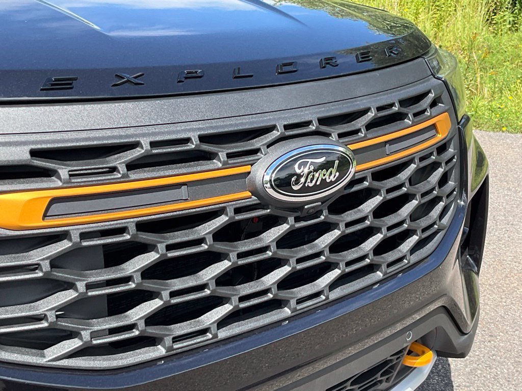 New 2026 Ford Explorer Tremor w/ Tremor Ultimate Package AWD/4WD image 21