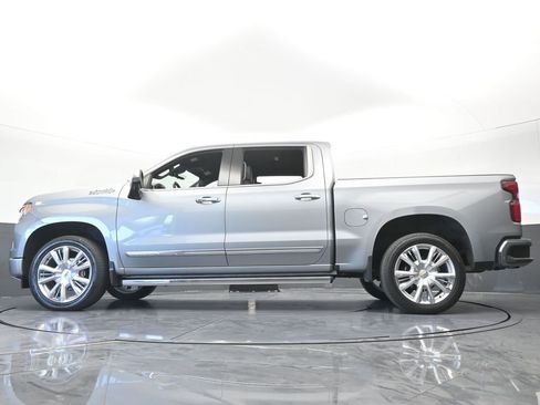 Used 2024 Chevrolet Silverado 1500 High Country w/ Technology Package AWD/4WD image 72