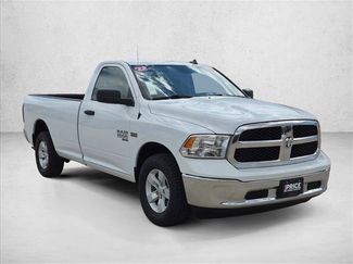 Used 2022 RAM 1500 Classic SLT AWD/4WD video 3