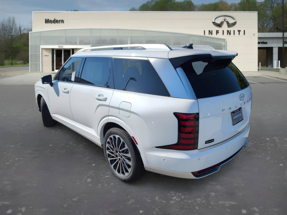 Used 2026 Hyundai Palisade Calligraphy AWD/4WD image 5