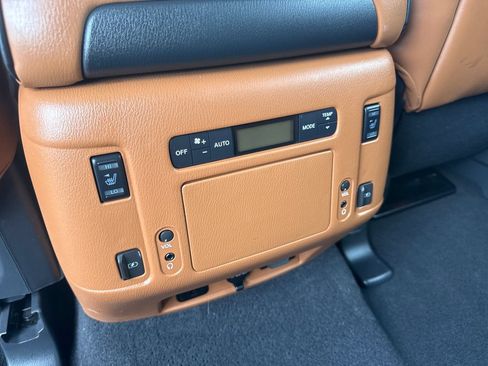 Used 2019 INFINITI QX80 Luxe AWD/4WD image 19