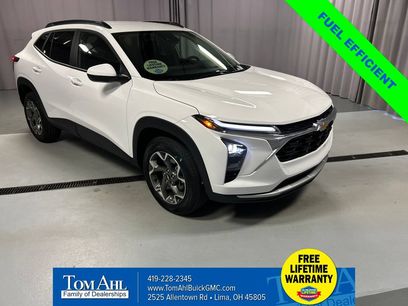 Used 2025 Chevrolet Trax LT w/ LT Convenience Package