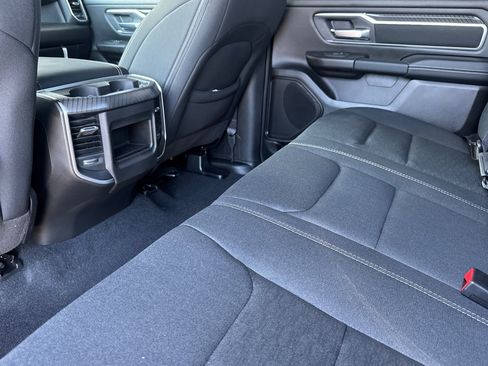 New 2026 RAM 1500 Big Horn AWD/4WD image 11