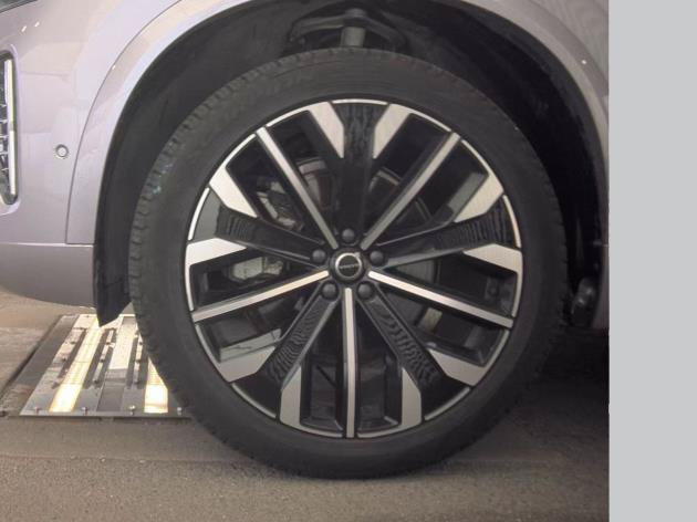 Used 2026 Volvo XC90 B6 Plus AWD/4WD image 7