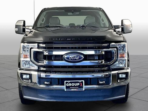 Used 2021 Ford F250 XLT w/ XLT Premium Package AWD/4WD image 4